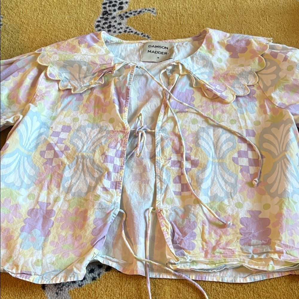 Damson Madder Shell Blouse in Floral Pastel Size 16 - Picture 3 of 4